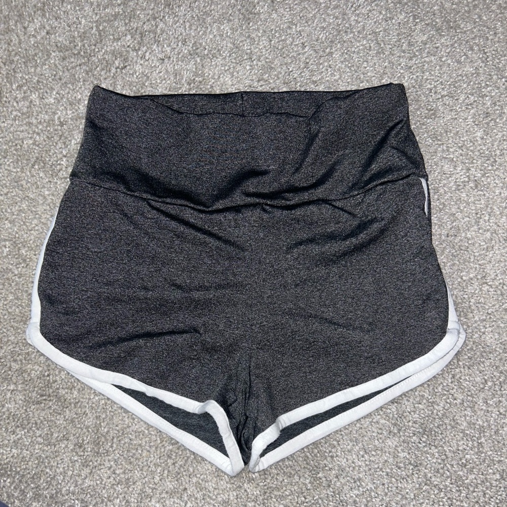 NWOT gray fitted shorts